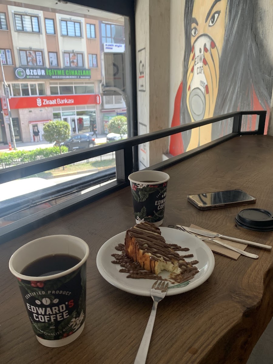 Edward's Coffee — fotoğraf 4