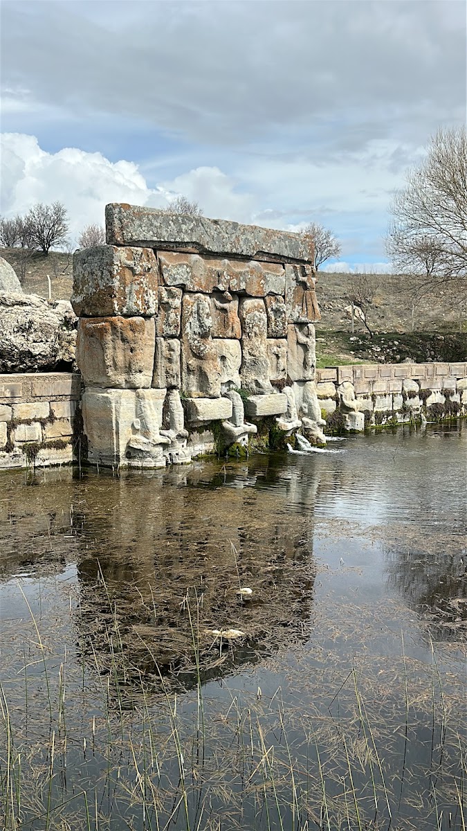 Eflatun Pınarı /Hitit Su Anıtı — fotoğraf 2