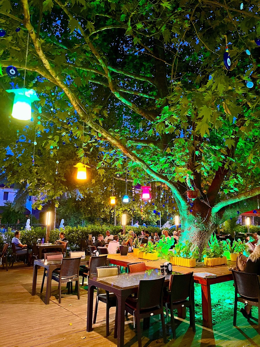 Ege Cafe & Restaurant - Akçay Pide Lahmacun Kebap ve Çorba — fotoğraf