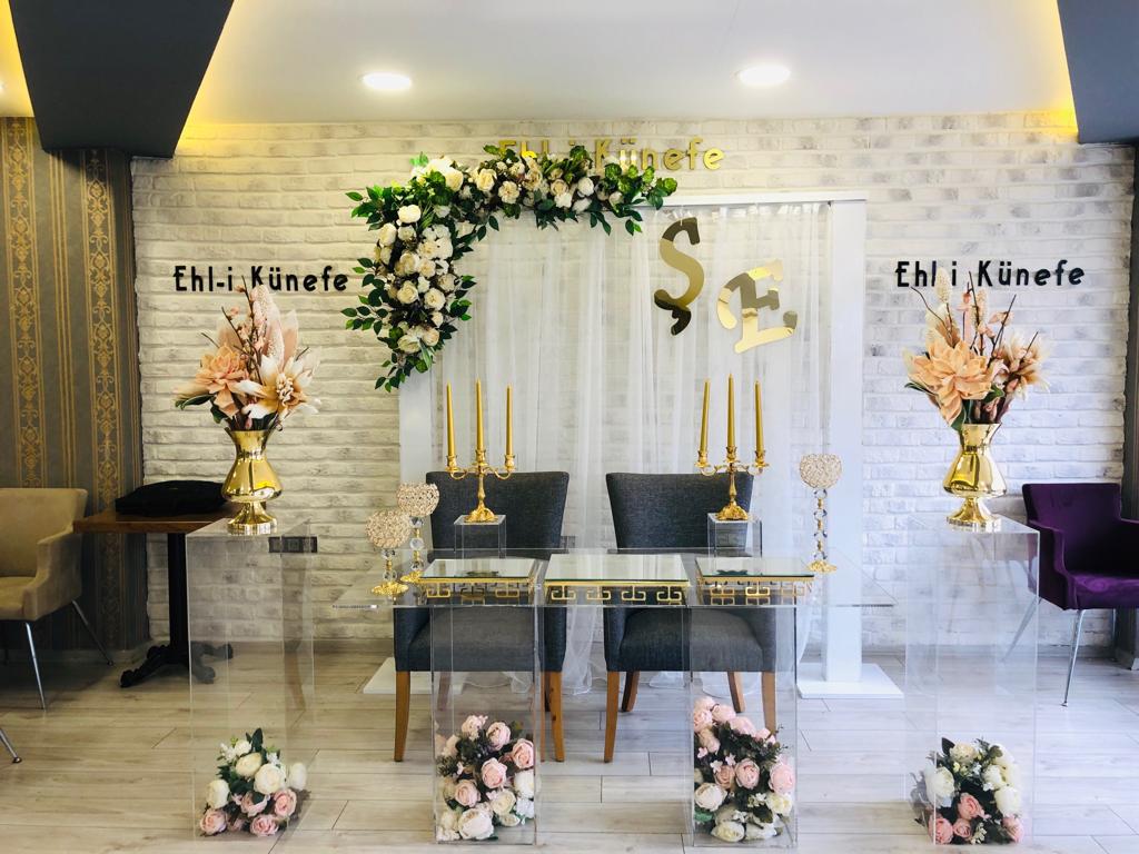 Ehli KÜNEFE — fotoğraf