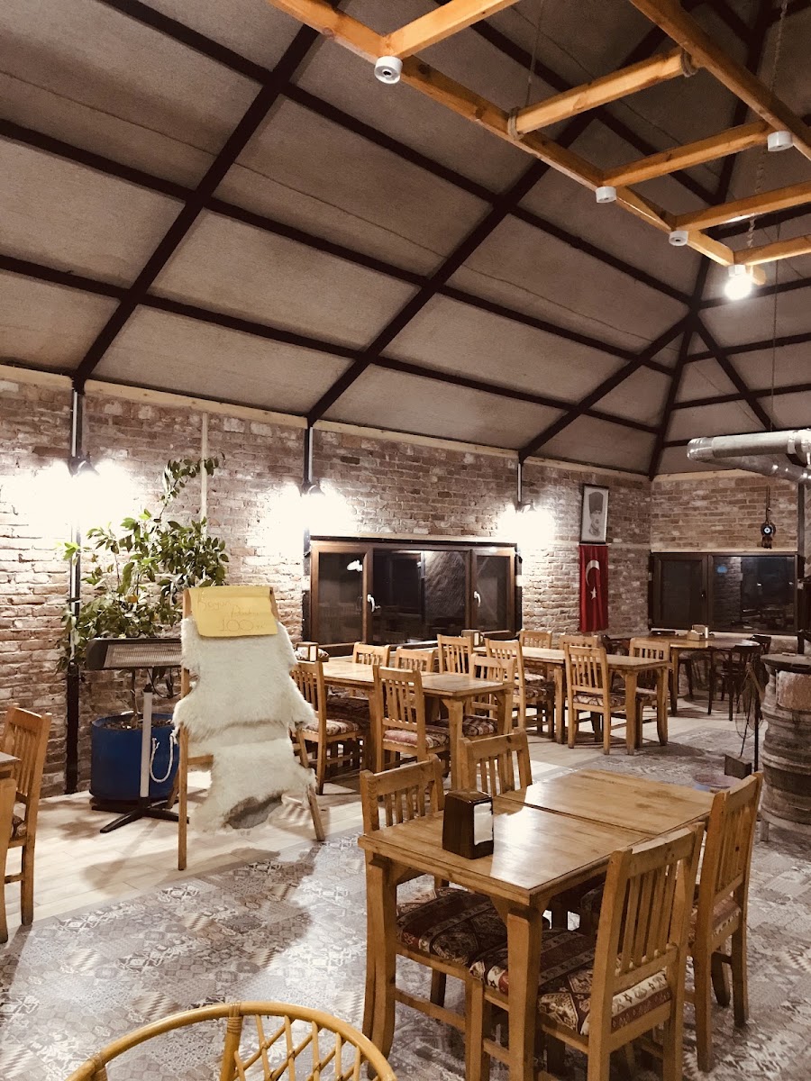 Eker Oba Çiftlik - Kahvaltı ve Restoran — photo 2