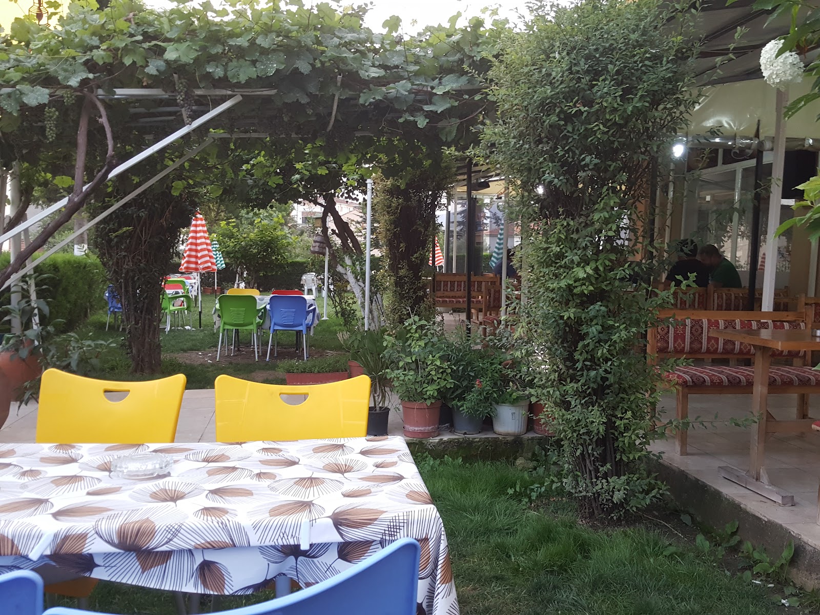 Ekin Kafeterya — fotoğraf