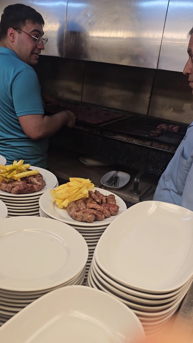 Ekspres İnegöl Köftecisi — fotoğraf 3