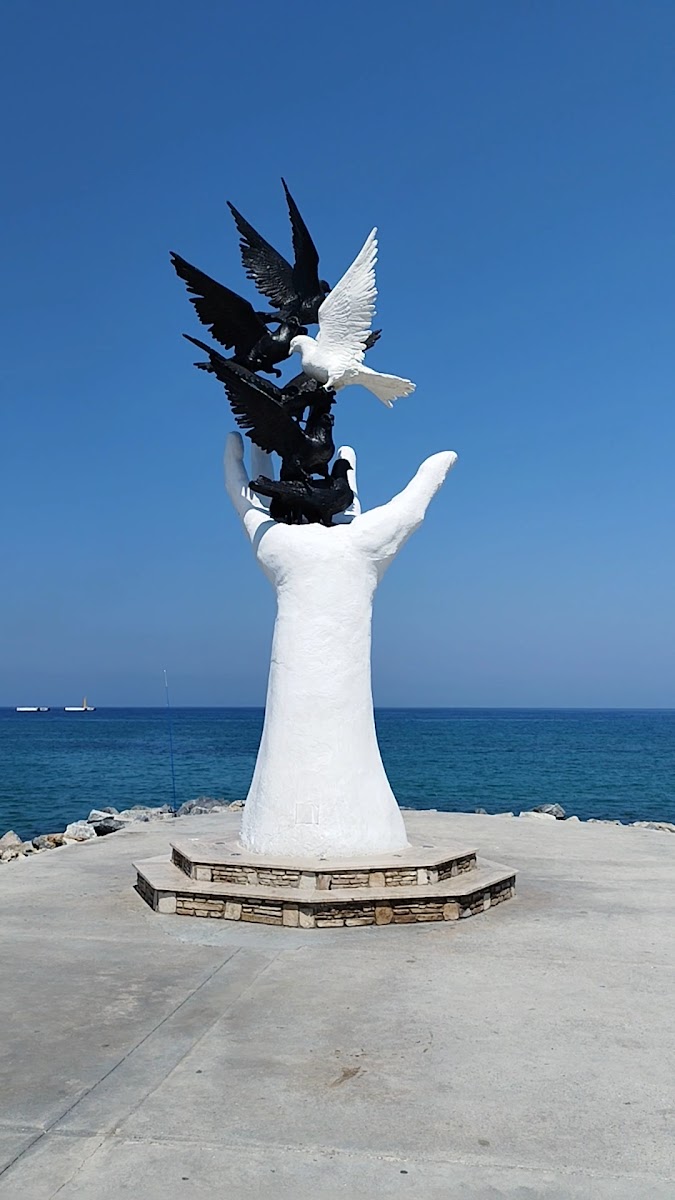 El Heykeli — fotoğraf 3