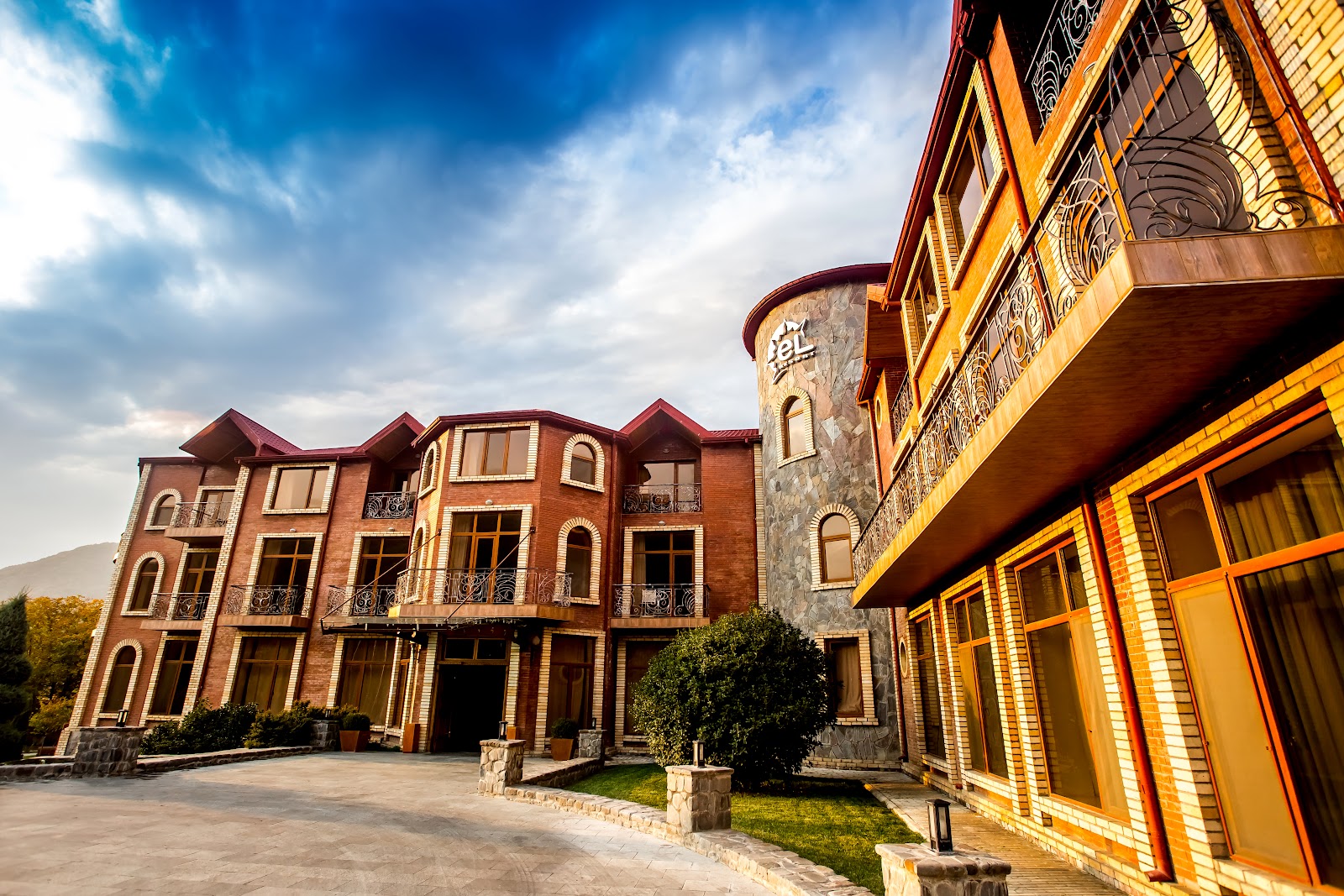 El Resort Hotel — photo
