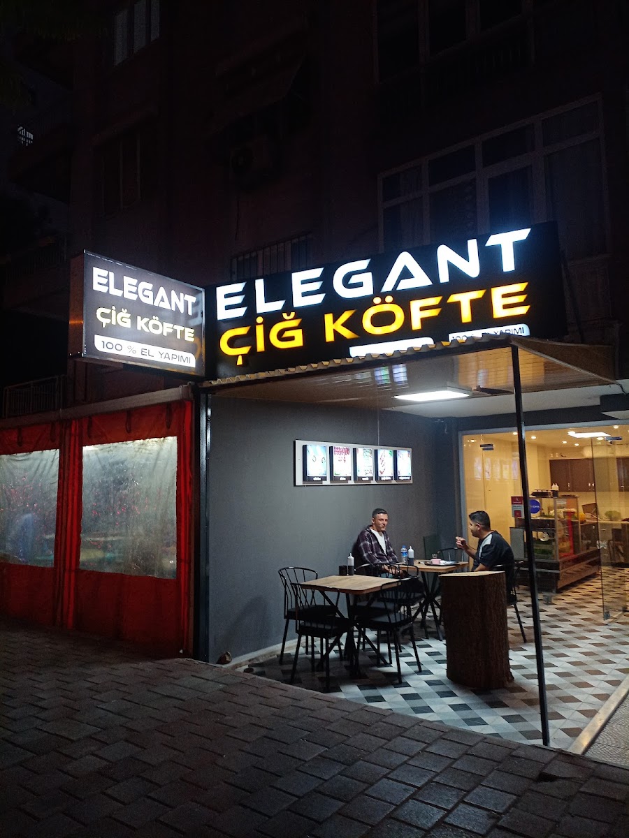 Elegant Çiğköfte LARA KIRCAMİİ — fotoğraf