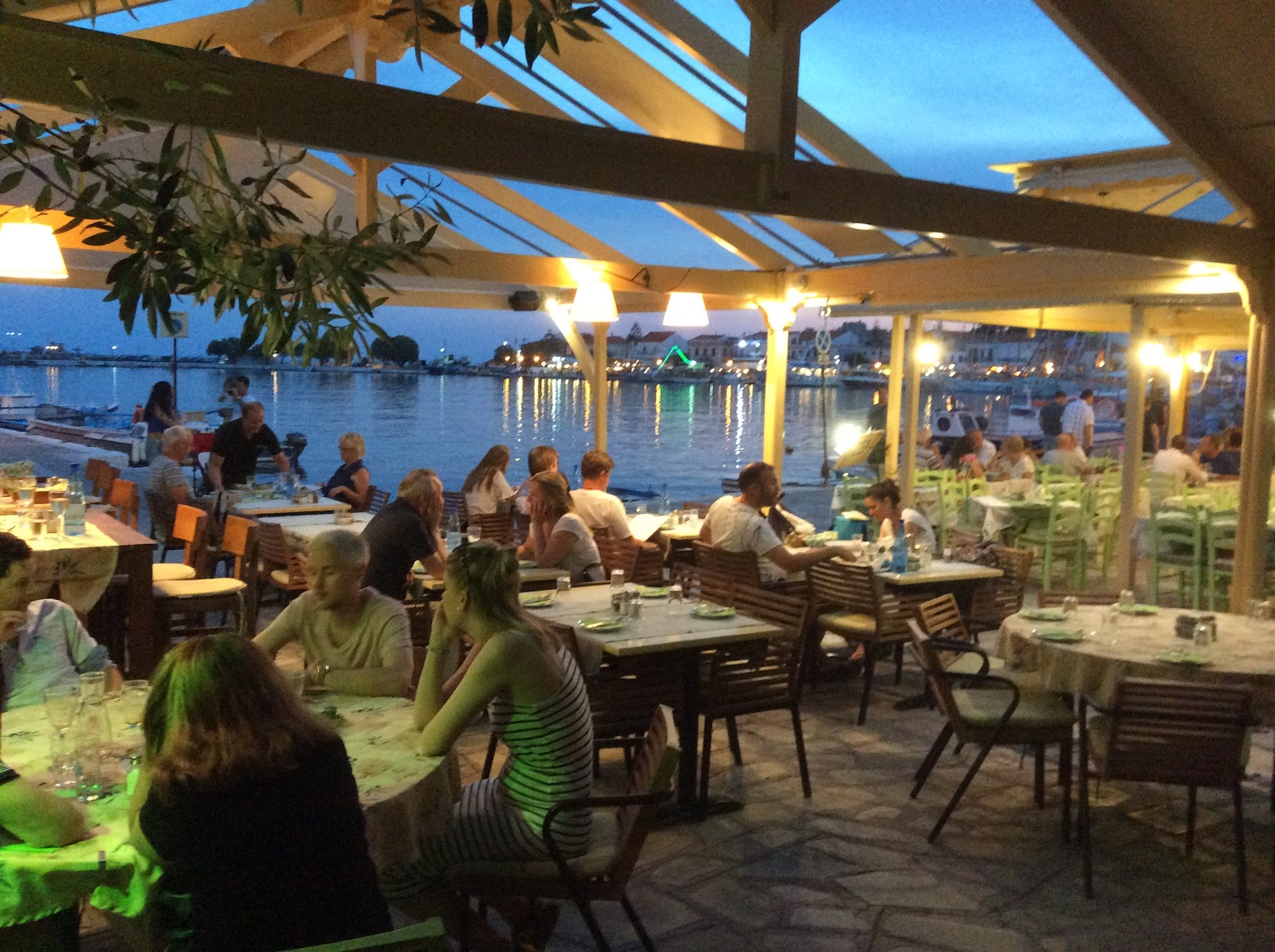 Elia Restaurant — photo