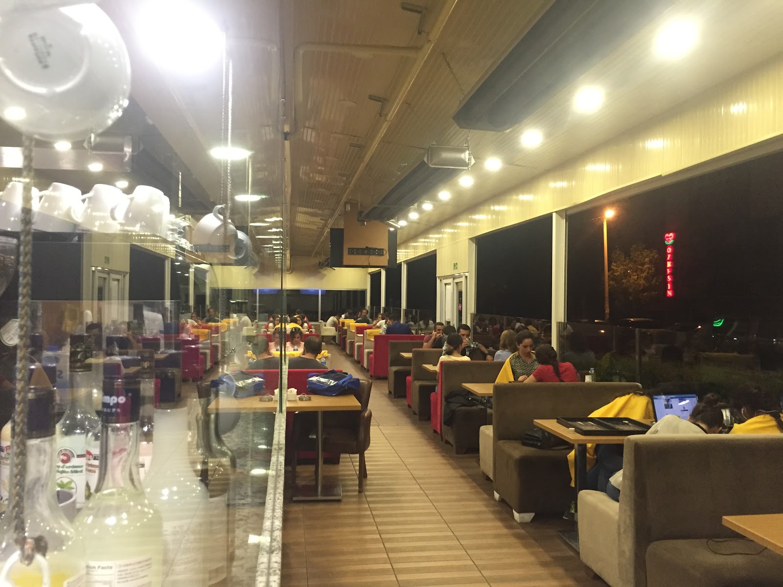 Elma Cafe&Bistro - Eskişehir Serpme Kahvaltı Mekanı — fotoğraf 8