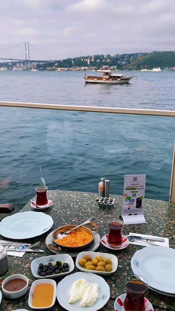 Emirgan Sütiş Çengelköy — photo 3