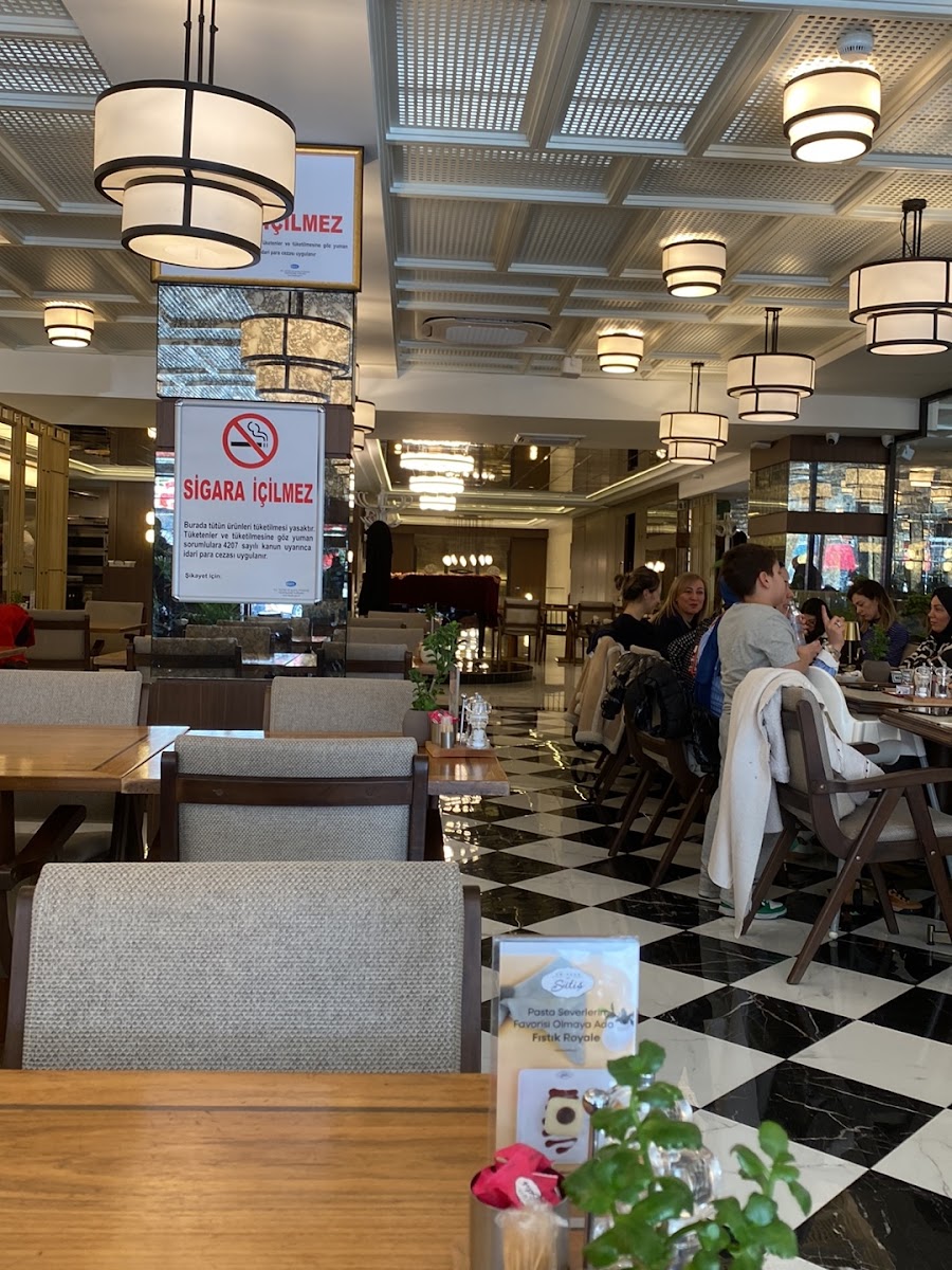 Emirgan Sütiş Çukurambar — fotoğraf 2
