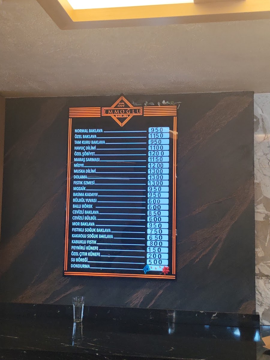 EMMOĞLU BAKLAVA SERİNYOL — fotoğraf 4