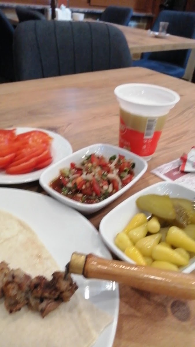 Emrah Usta Erzurum Oltu Cağ Kebap — fotoğraf 3