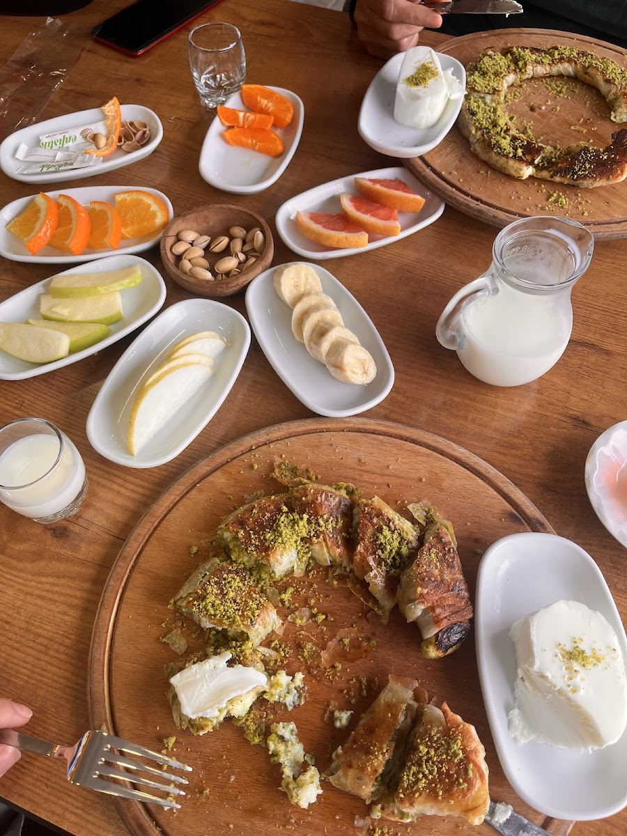 Enfıstık Künefe ve Katmer Rize — fotoğraf 2