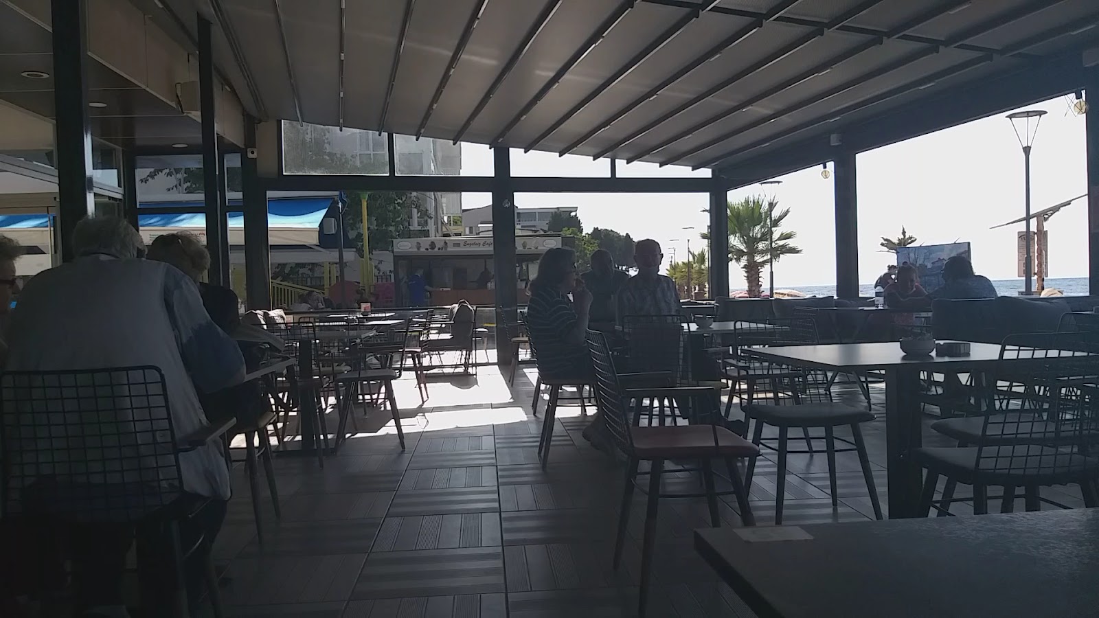 Engelsiz Cafe - Çiftlikköy — fotoğraf 5