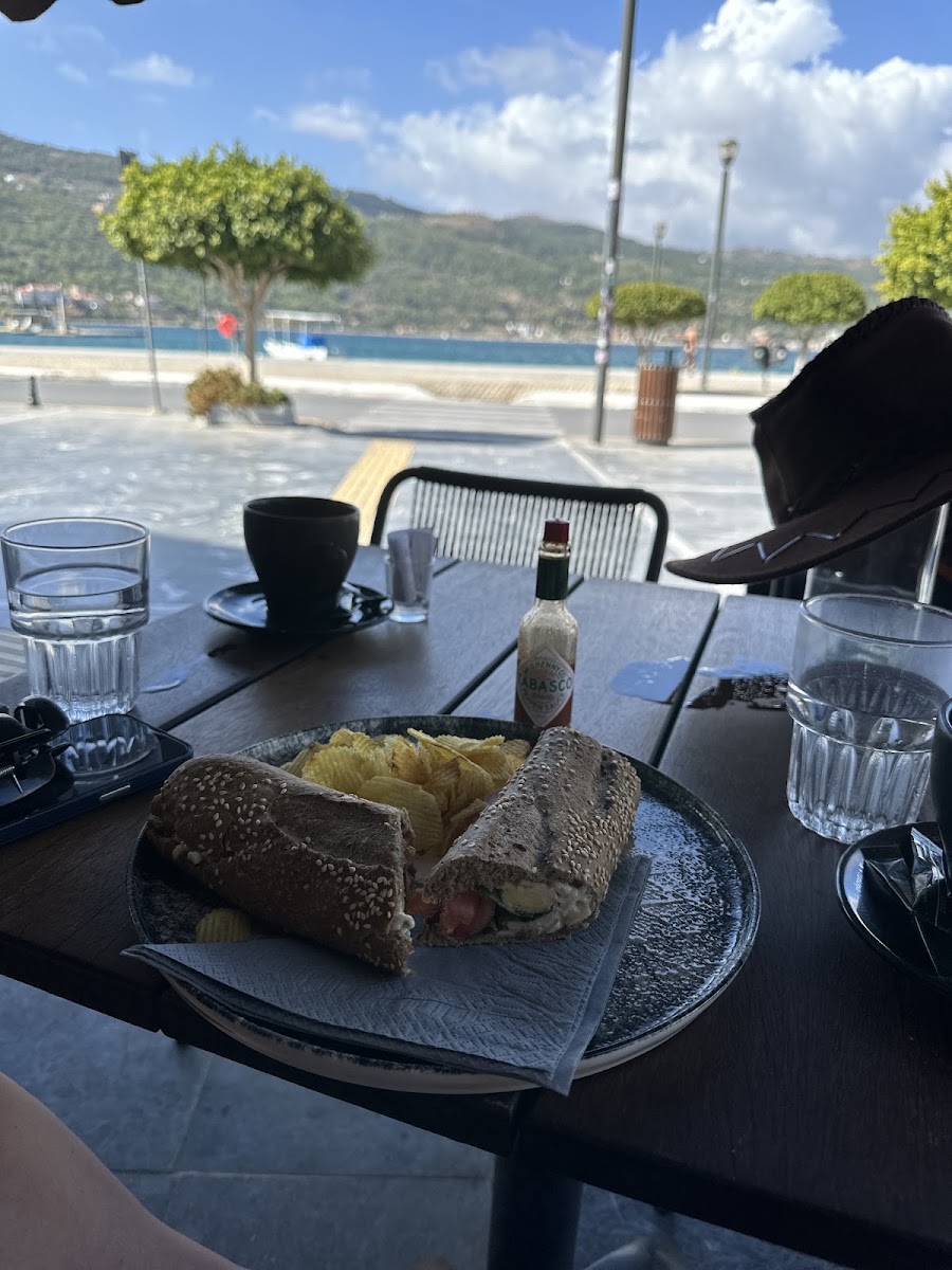 Ēraíon — fotoğraf 4