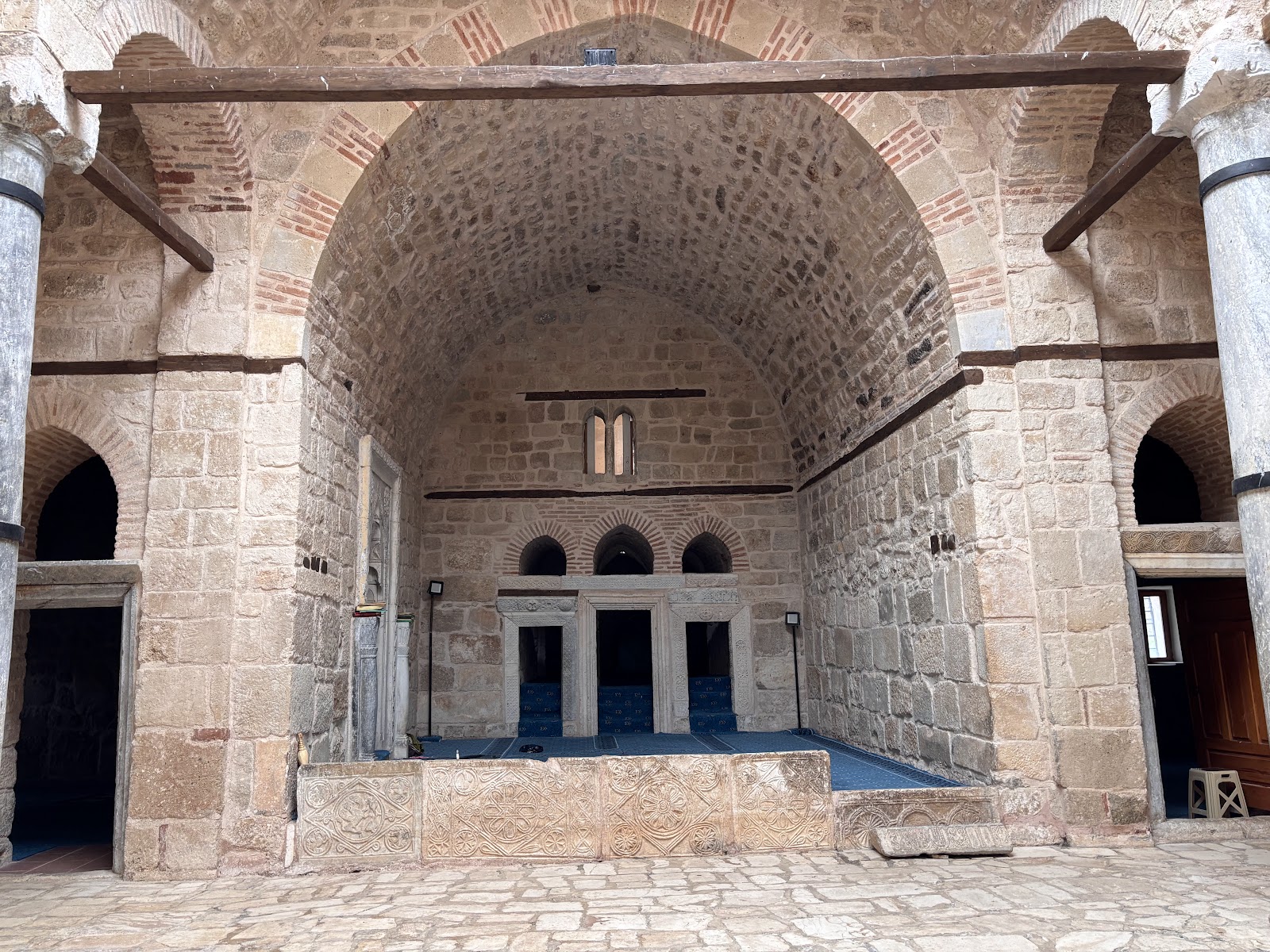 Ertokuş Medresesi — fotoğraf 2