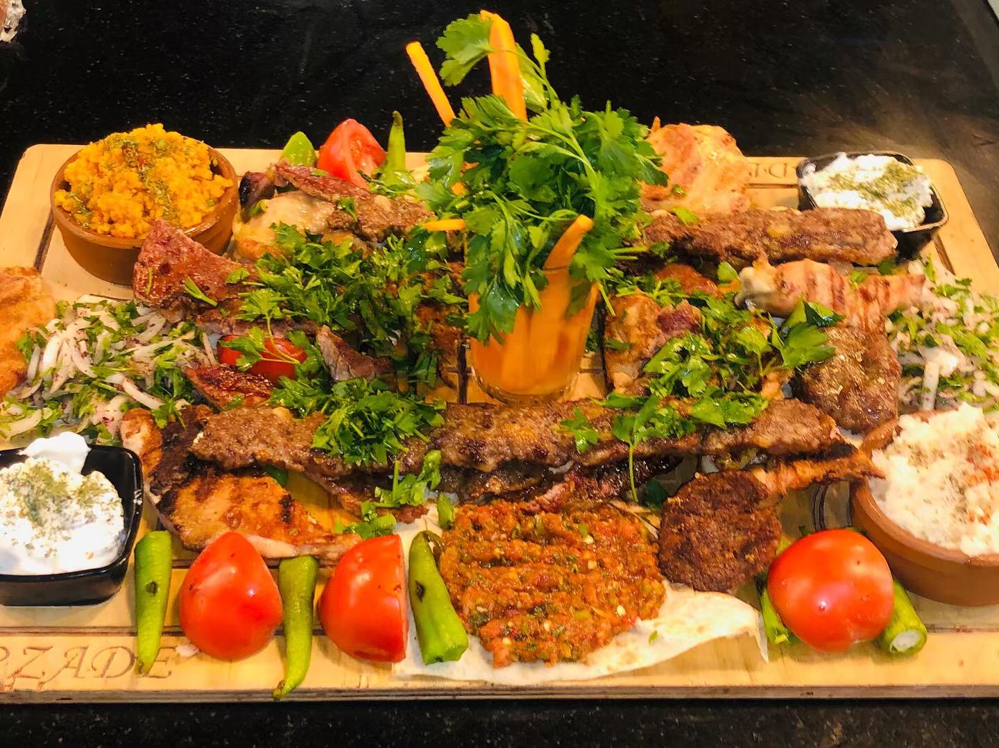 Erzade Kebap & Çorba Salonu — fotoğraf 4