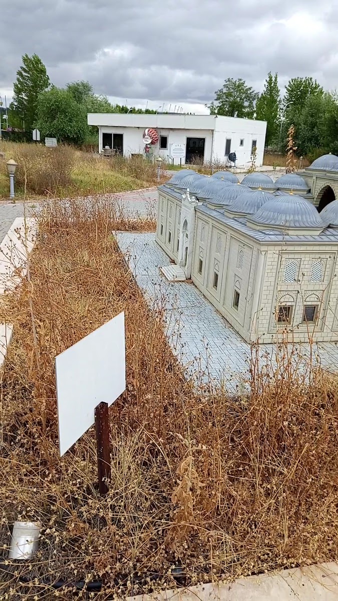 Esminyatürk — photo 2