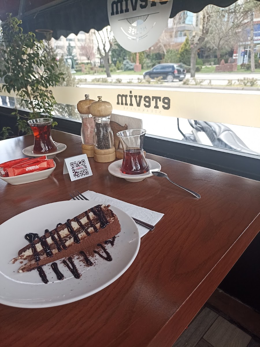 ETEVİM STEAKHOUSE — fotoğraf 2