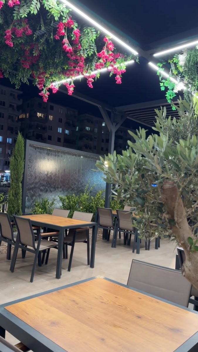 EZOGELİN KEBAP SALONU — fotoğraf 3