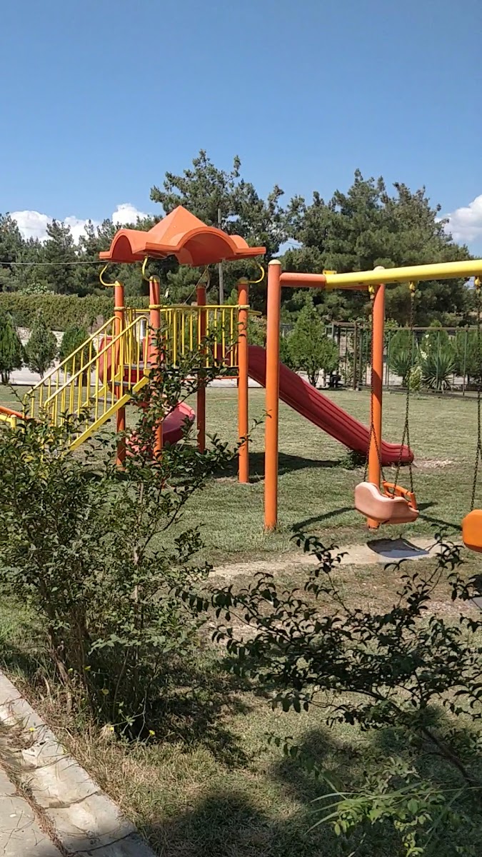 Fabrika Kahvaltı Evi & Et Mangal Çetinkaya Petrol — fotoğraf 3