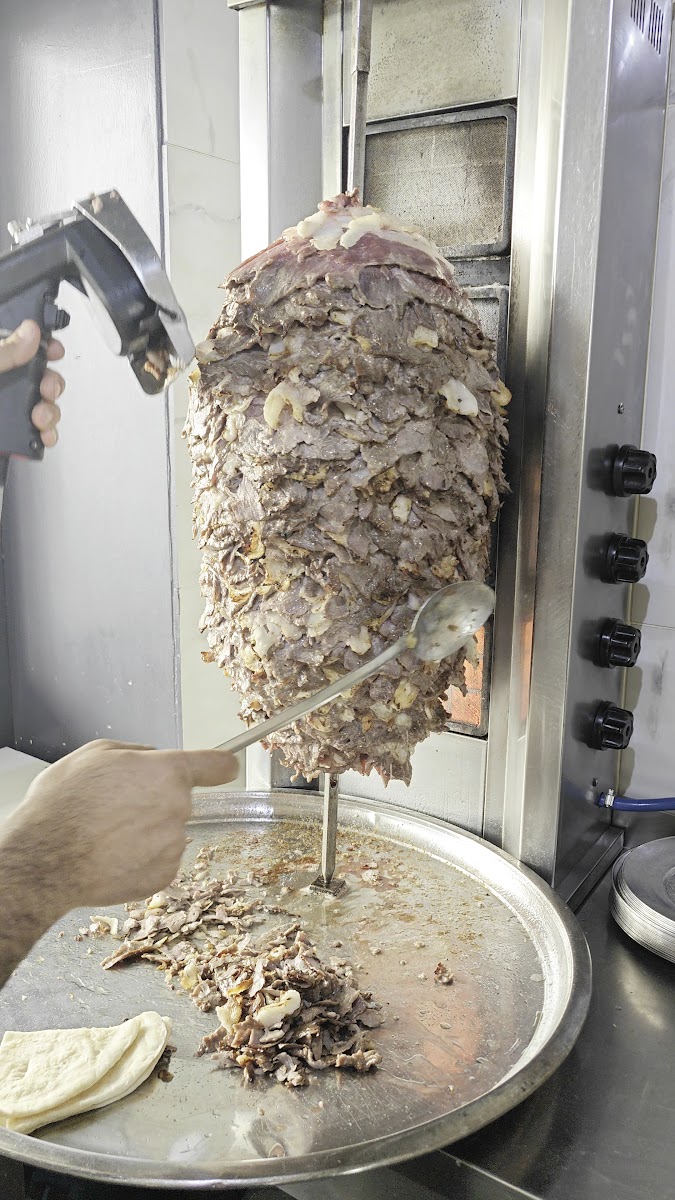 Faik Usta Yaprak Döner — fotoğraf 3