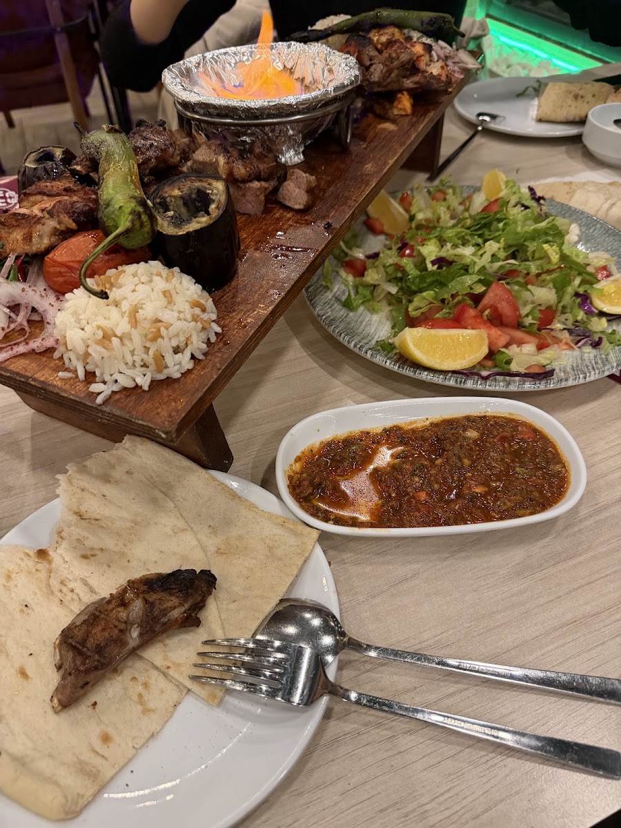 FİDAN PAÇA RESTAURANT — fotoğraf 2