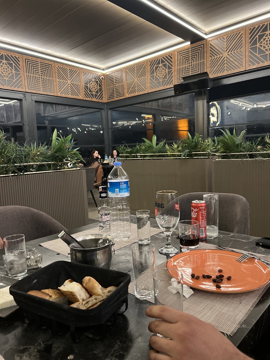 Fier Roof Restaurant — fotoğraf 2