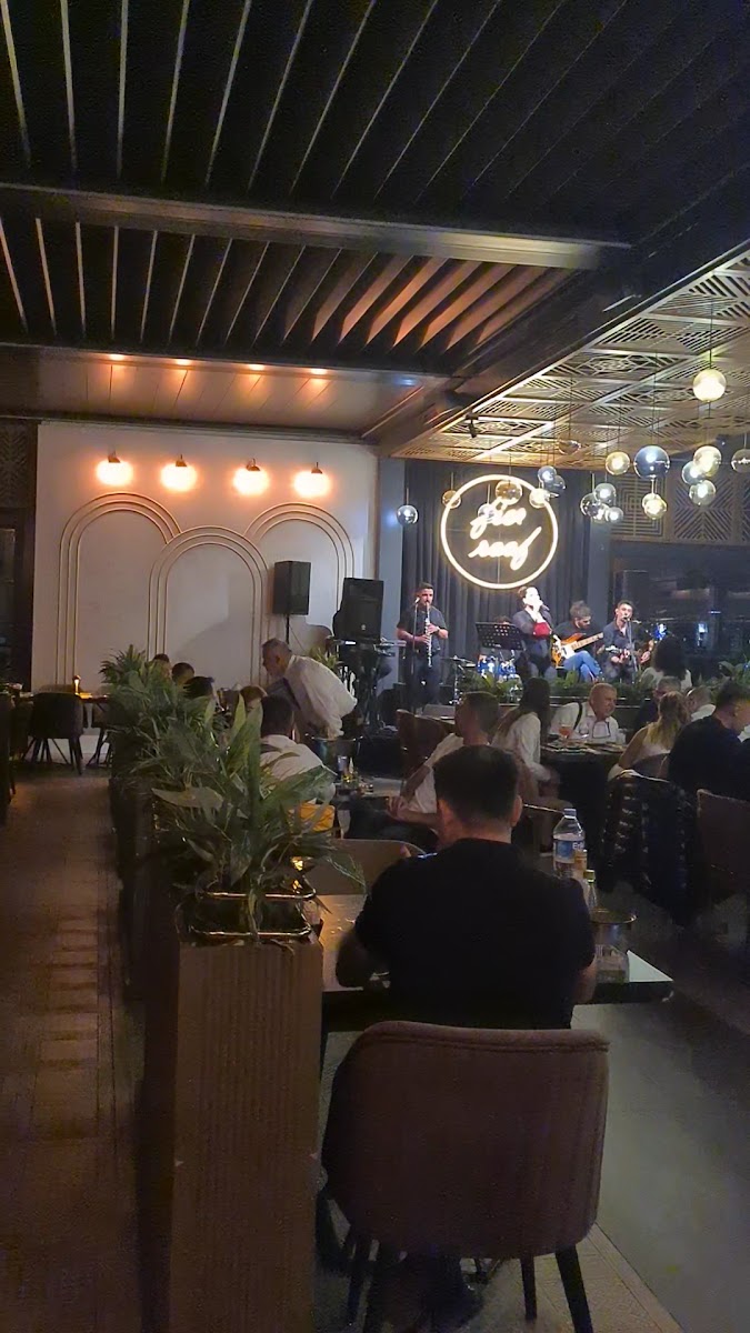 Fier Roof Restaurant — fotoğraf 4
