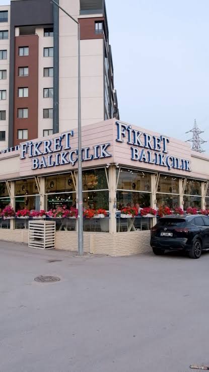 Fikret Balıkçılık Restoran — fotoğraf 3