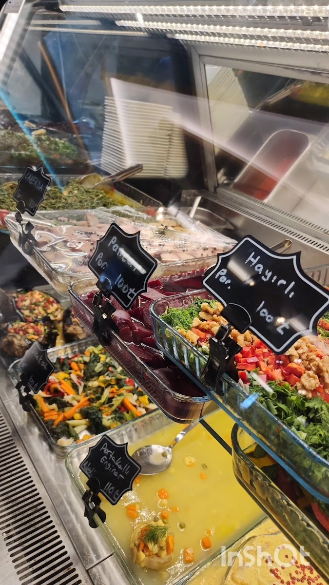 Fikret Balıkçılık Restoran — fotoğraf 4