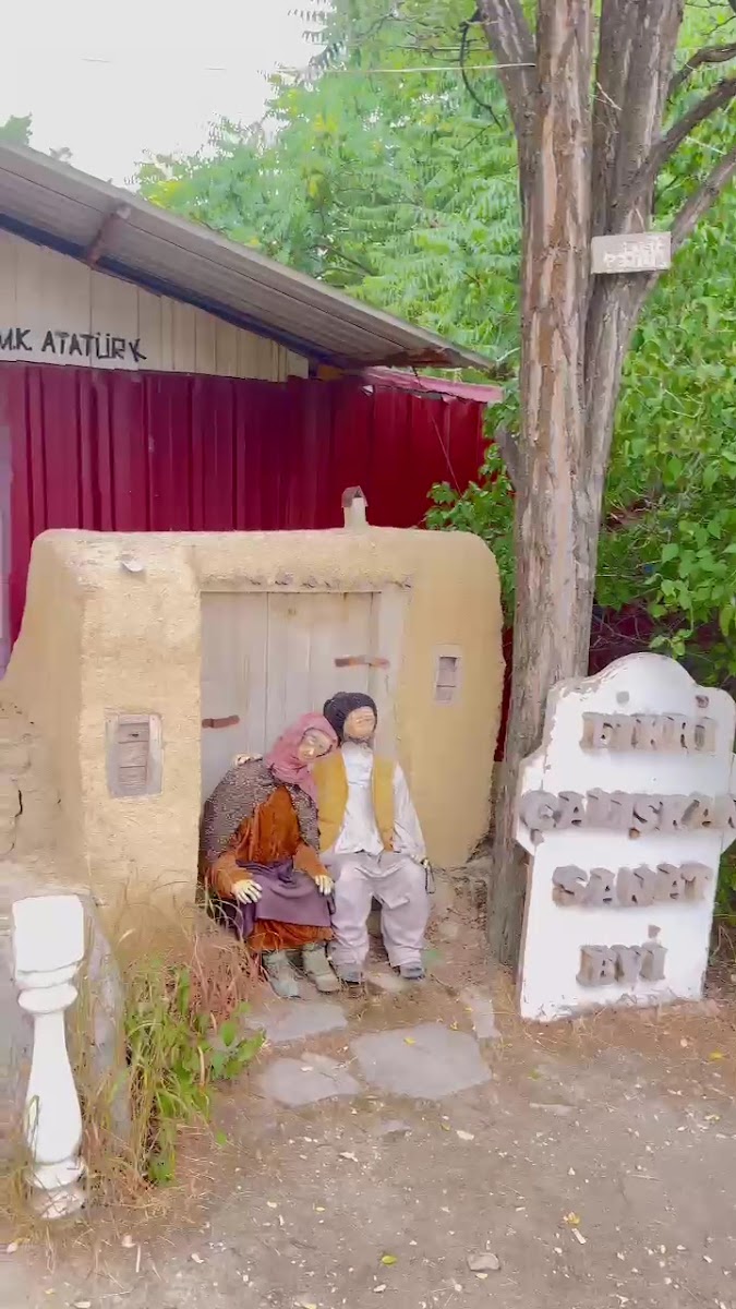 Fikri çalışkan sanat evi — fotoğraf 5