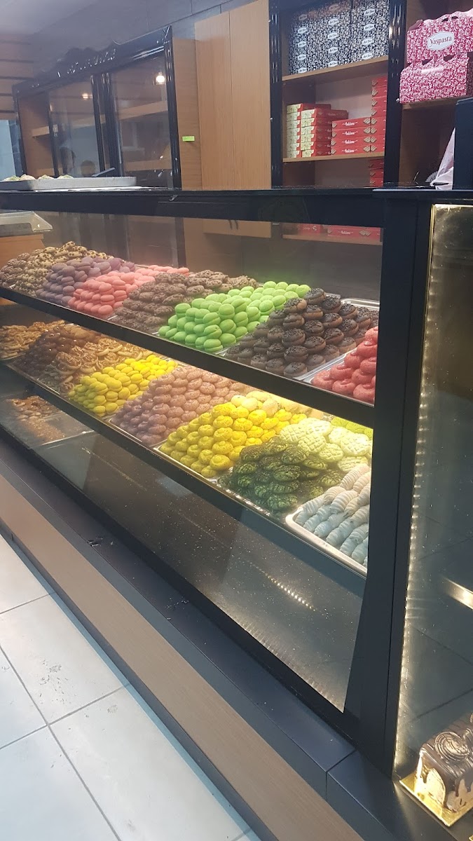 Fırın Gülbaran Pasta & Simit — fotoğraf 4