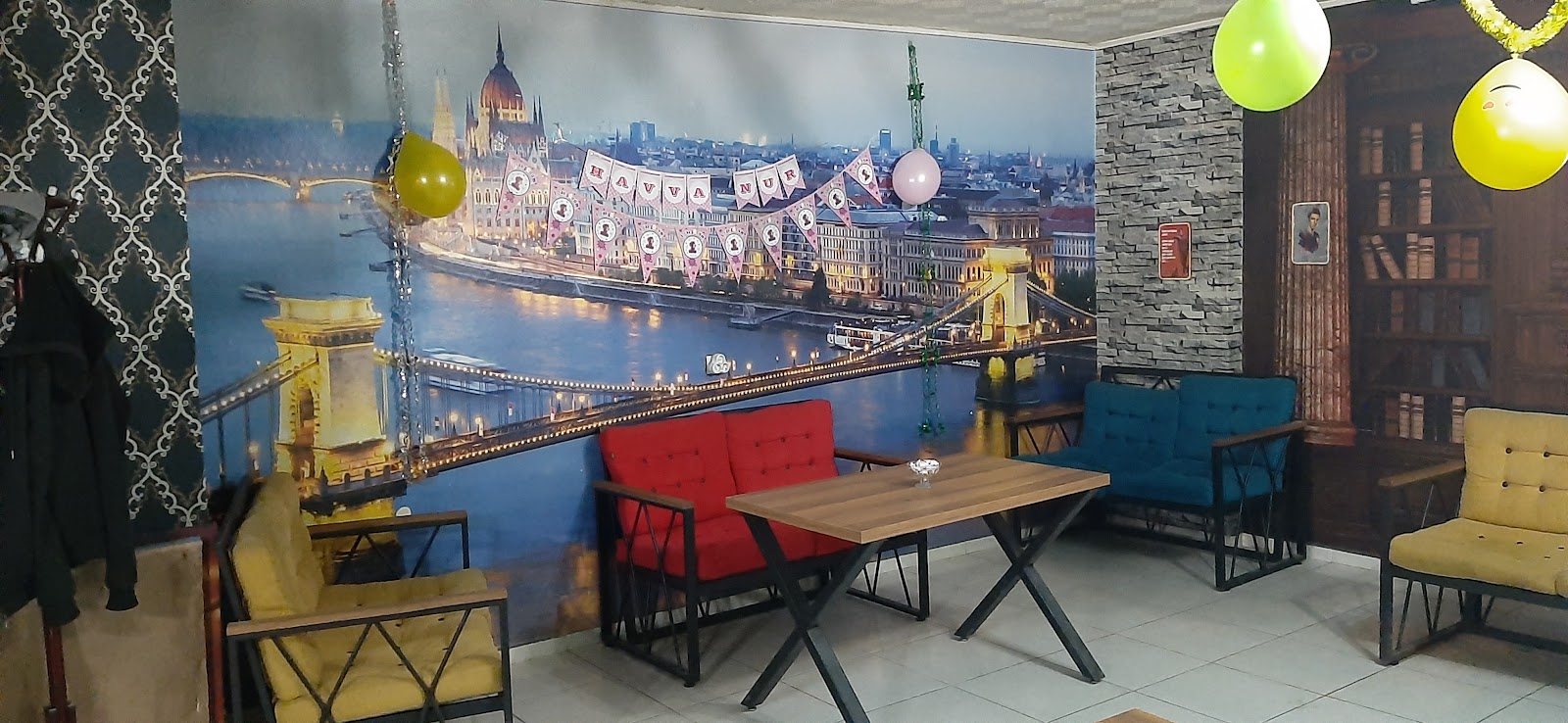 Flora Nargile Lounge — fotoğraf