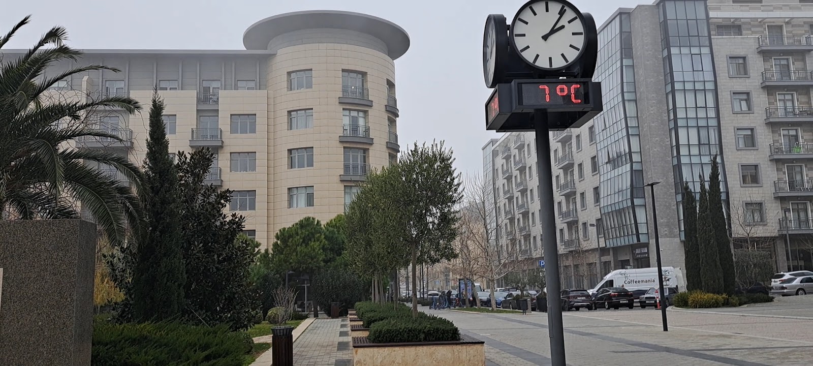 Fountains Square of Baku White City — photo 4