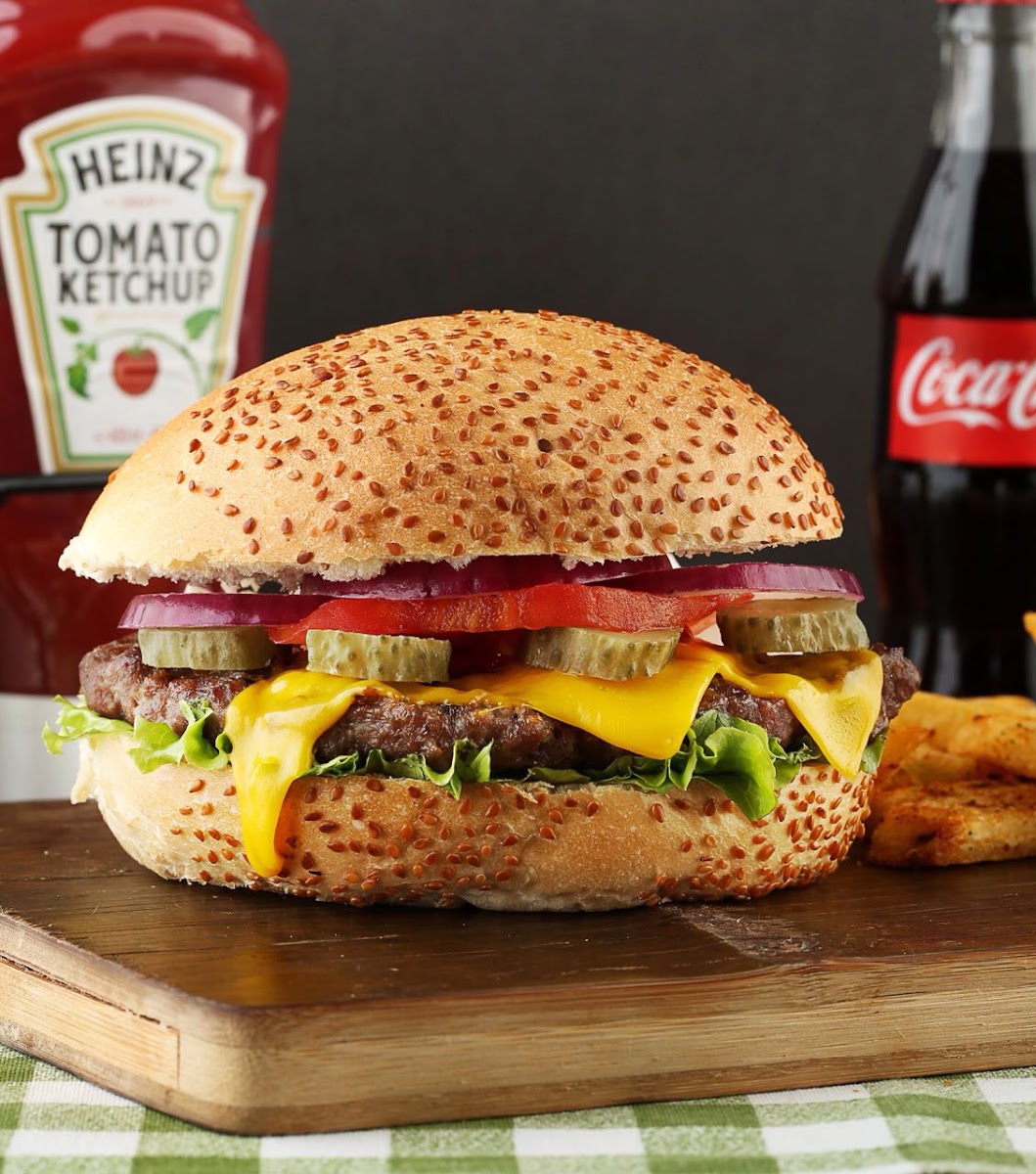 Friends Burger Türkiş — photo 4