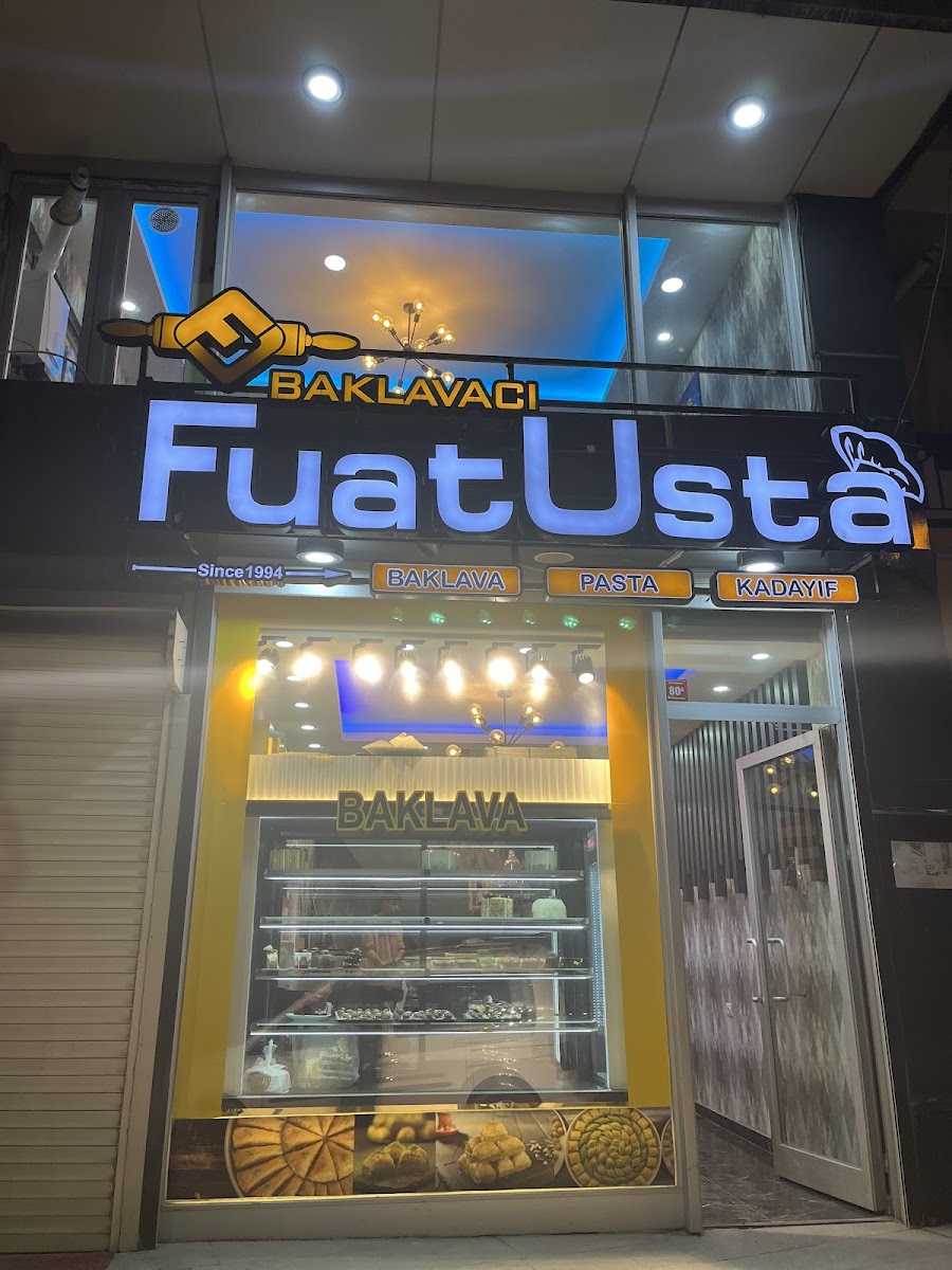 Fuat usta baklava — fotoğraf