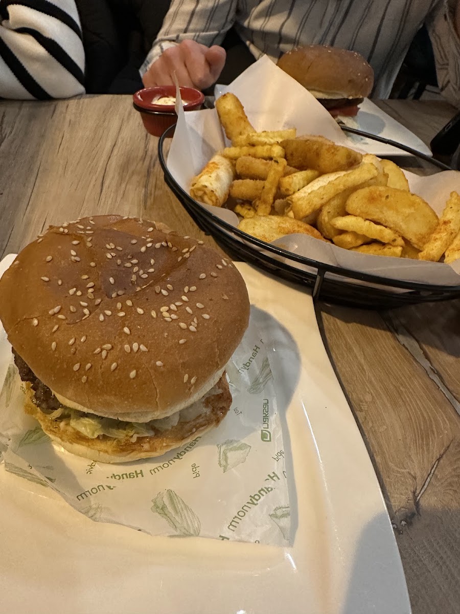 Garaj Cafe — fotoğraf 2