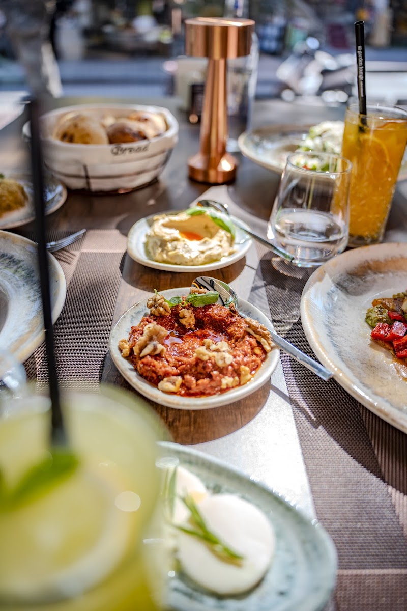 Garden Lounge Cafe & Restaurant — fotoğraf 7
