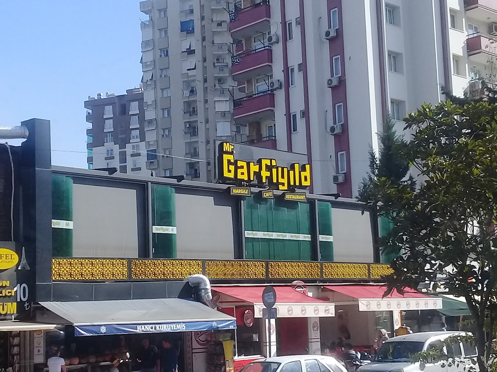 Garfield cafe & nargile..B.Z — photo