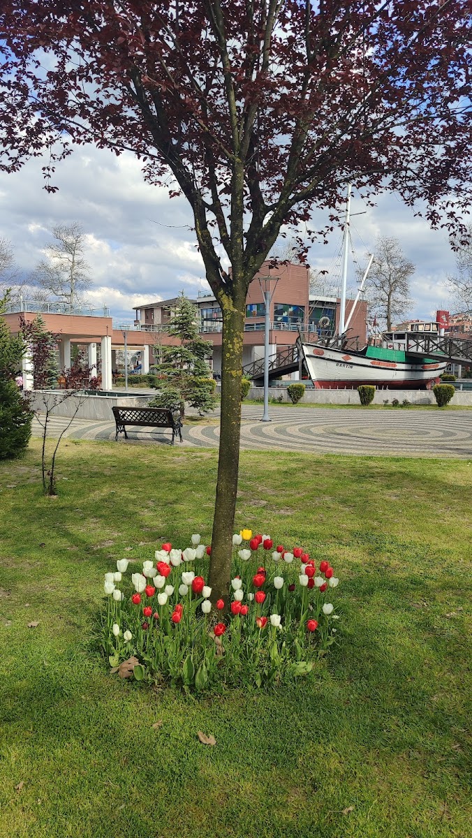 Gazhane Parkı — fotoğraf 2