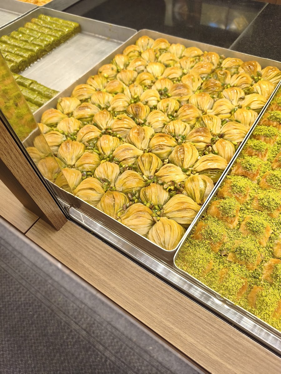 Gaziantepli Bozkaya Baklavaları - Armağanevler — fotoğraf 2