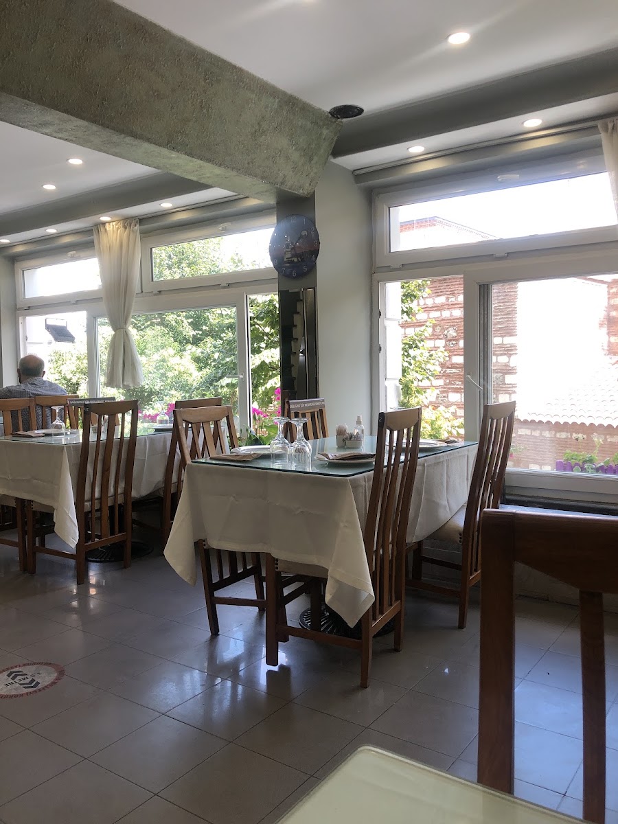 Gaziantepli Çavuşoğlu Baklava Kebap Salonu — photo 5