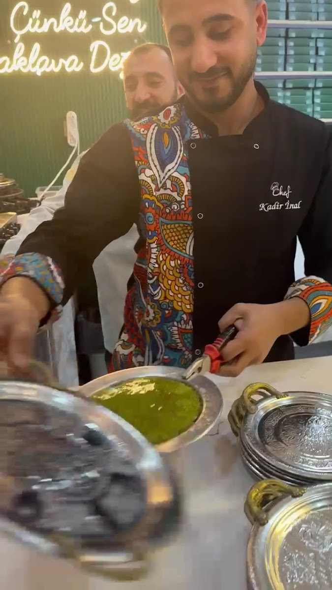 GAZİKENT BAKLAVA KADAYIF KÜNEFE — fotoğraf 3