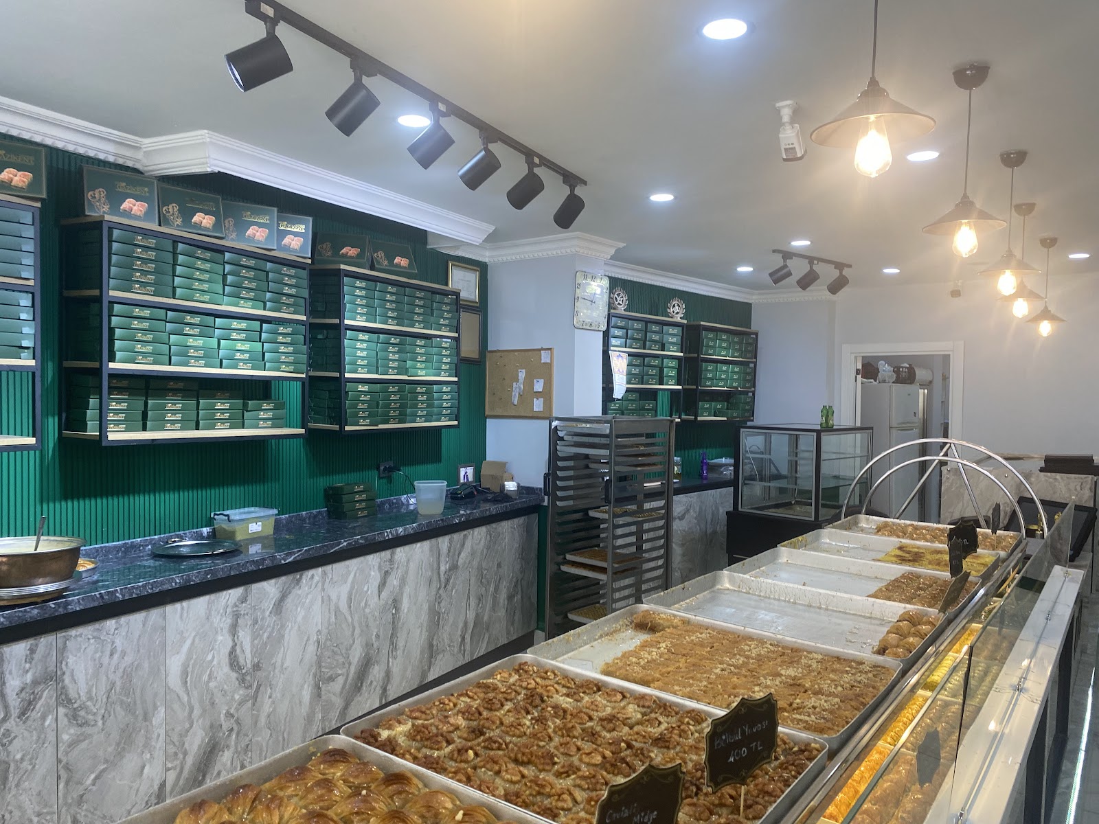GAZİKENT BAKLAVA KADAYIF KÜNEFE — fotoğraf 5