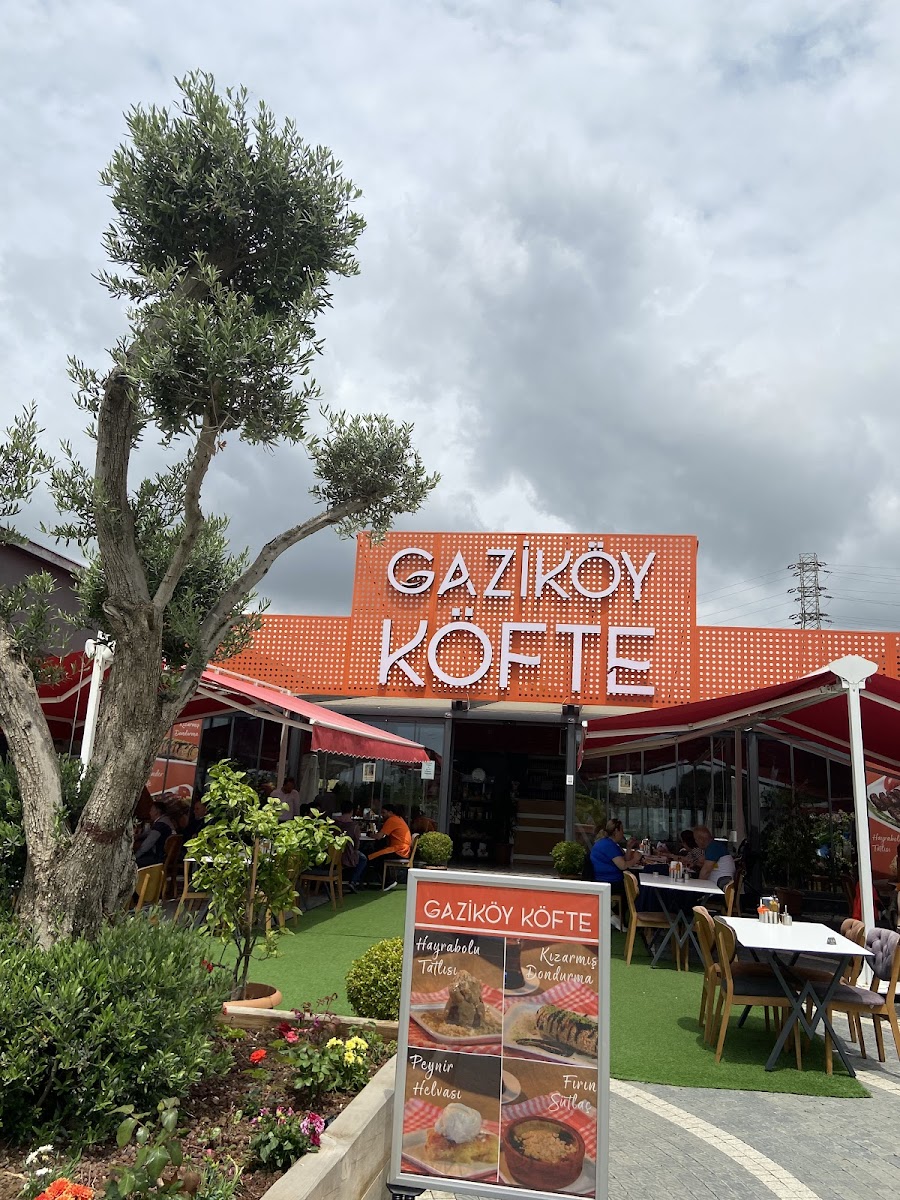 Gaziköy Köfte — fotoğraf