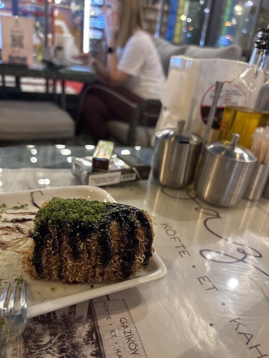 Gaziköy Köfte — fotoğraf 2