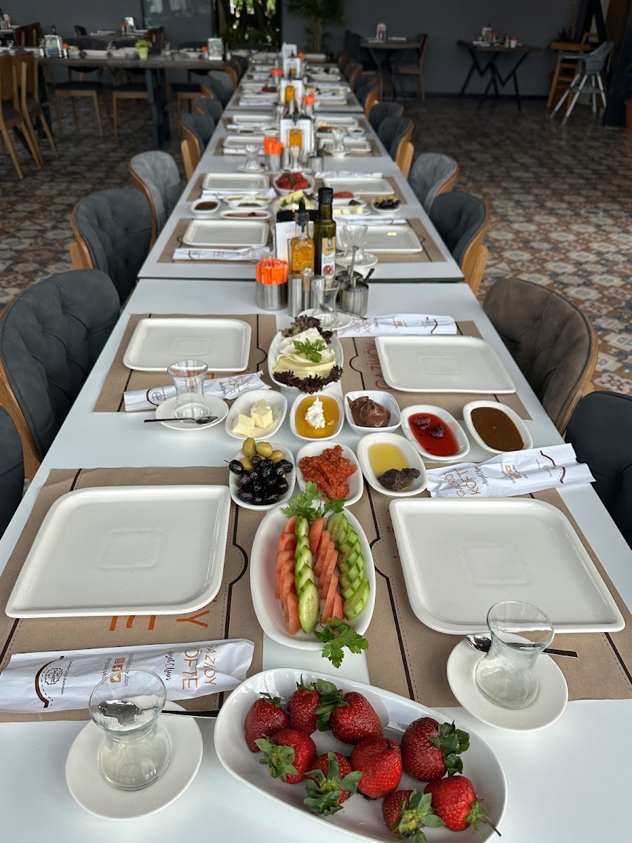 Gaziköy Köfte — fotoğraf 5