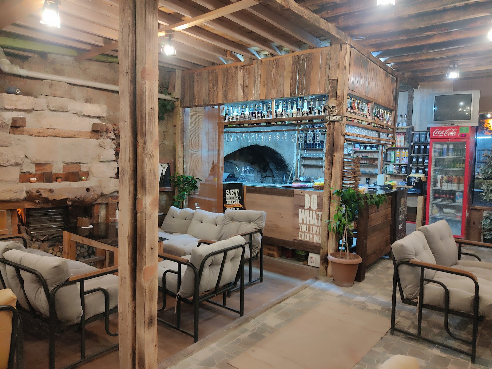 Gecekondu Kafe & Kahvaltı Salonu — fotoğraf