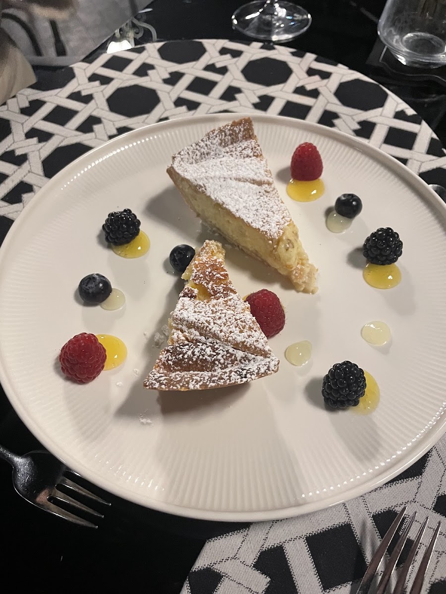 George Restaurant — photo 11